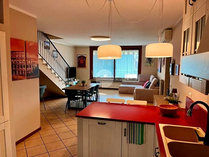 Appartamento trilocale in vendita in Piazza San Siro, Castel Mella