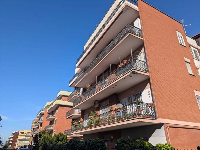 Appartamento bilocale in affitto in Via Francesco Vettori, Pisana Bravetta, Roma