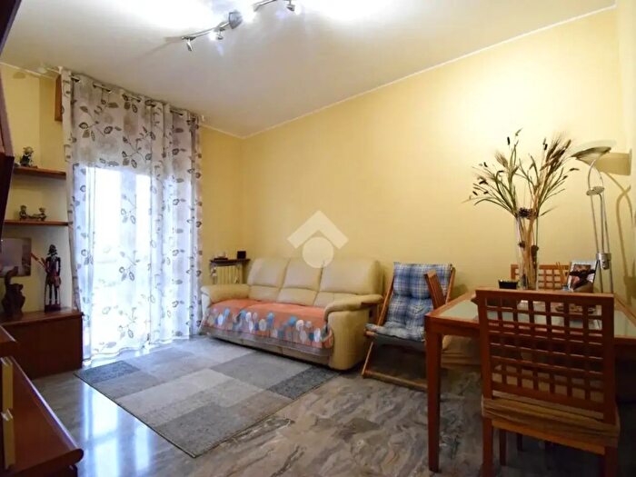 Appartamento trilocale in vendita in Via Filippo Turati, Brugherio
