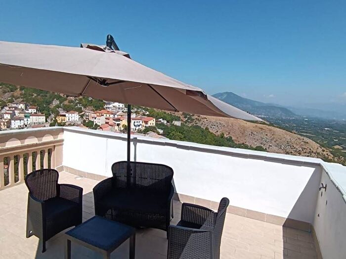 Appartamento con 5 locali in affitto in Sulmona