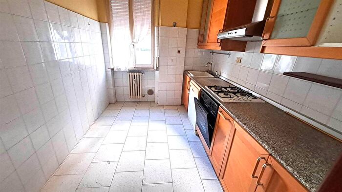 Appartamento con 5 locali in vendita in Ancona