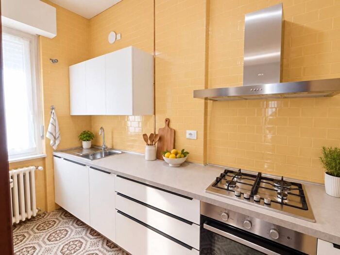 Appartamento con 5 locali in affitto in Via Bernardino Pallio, Corso Alessandria, Asti