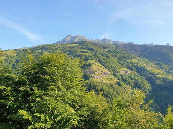 Appartamento bilocale in vendita in Via Olimpiadi, Valtorta