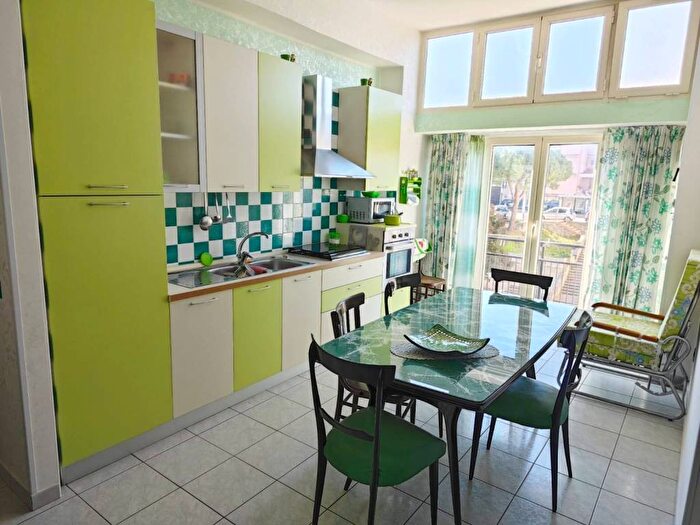 Appartamento trilocale in affitto in Via Bernardino Telesio, SantAntonio De Filippis, Catanzaro