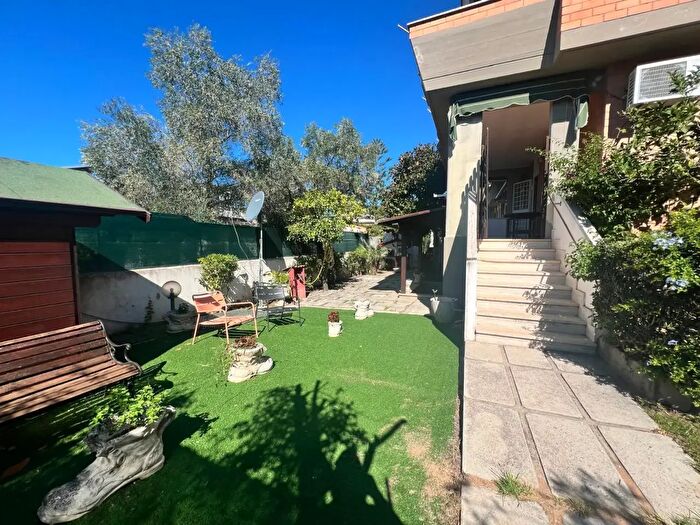 Casa quadrilocale in vendita in Via delle Ninfe, Anzio