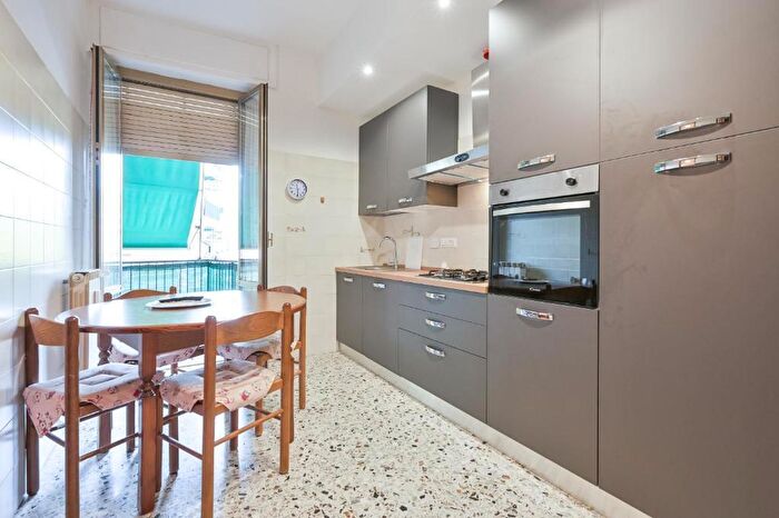 Appartamento trilocale in affitto in La Spezia