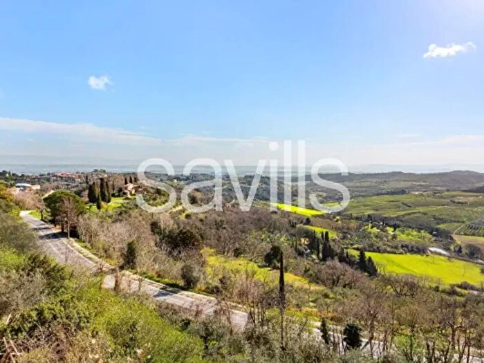 Appartamento quadrilocale in vendita in Via di San Pietro, Montepulciano