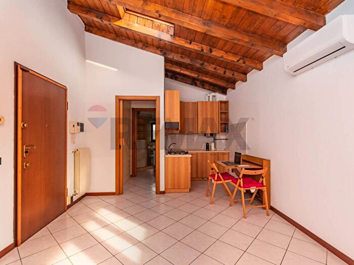 Appartamento monolocale in affitto in via badia, Origgio