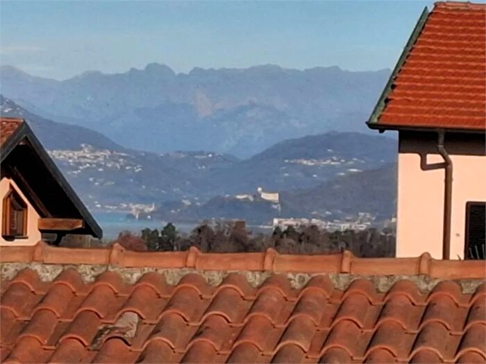 Appartamento con 5 locali in vendita in Via Vittorio Emanuele Secondo Snc Borgo Ticino No, Borgo Ticino