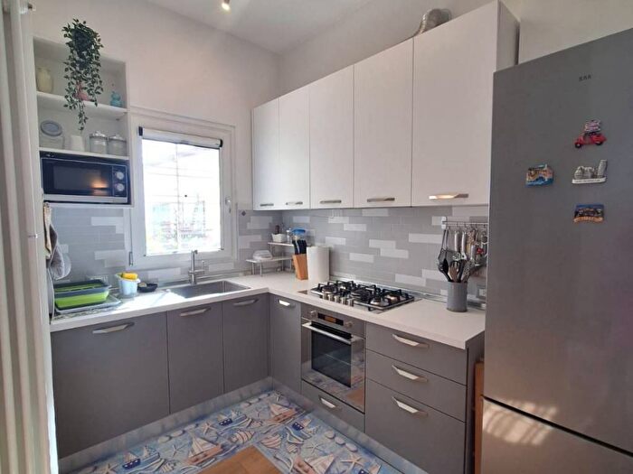 Appartamento trilocale in affitto in Via Palestro, Centro, Forte dei Marmi