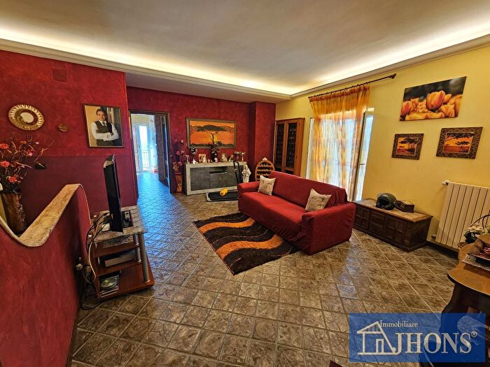 Casa in vendita in Via Fazzi, Enna