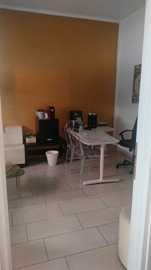 Appartamento con 9 locali in vendita in Ravenna