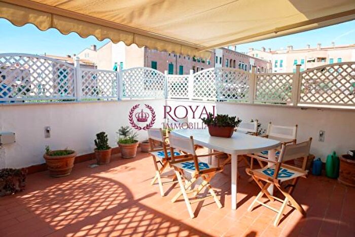 Case in Vendita e in Affitto - 3