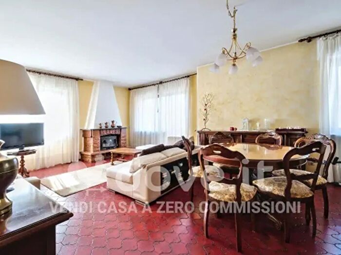 Appartamento quadrilocale in vendita in Via Giovanni Favero, Belluno
