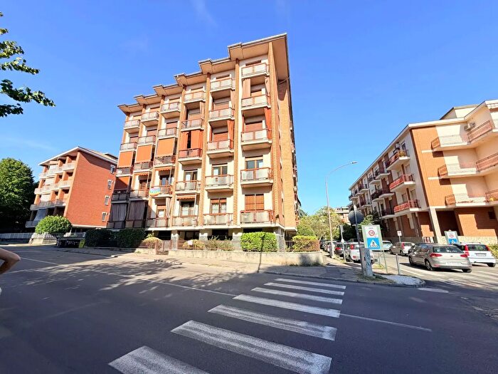 Appartamento con 5 locali in vendita in Asti