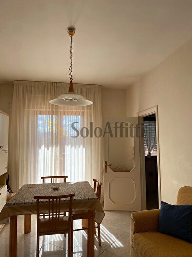 Appartamento quadrilocale in affitto in Barletta