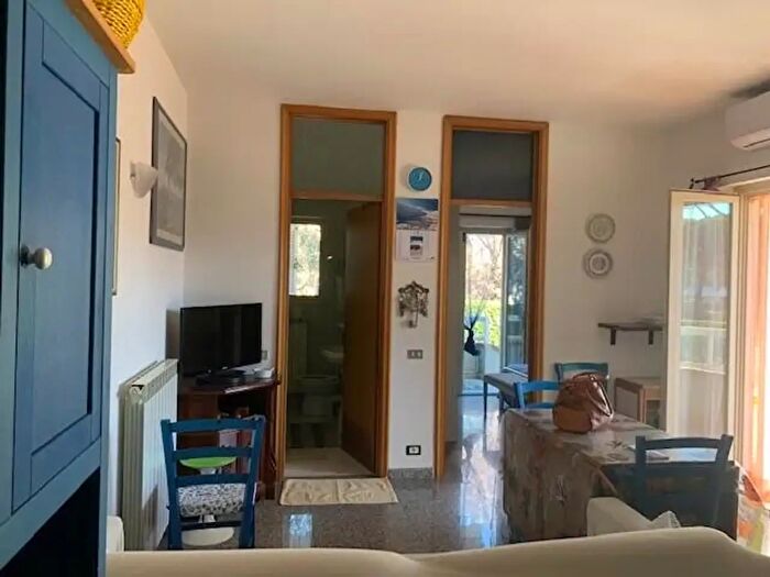 Appartamento trilocale in vendita in Carrara