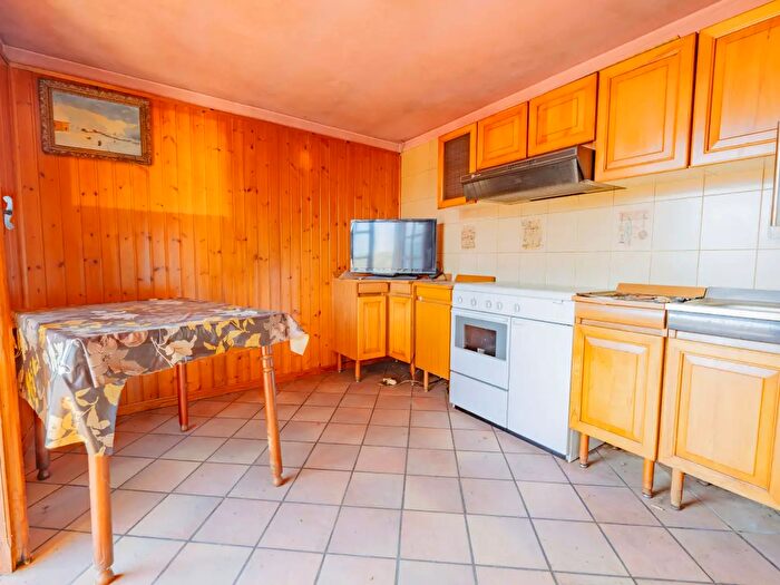 Casa trilocale in vendita in Borgata Tagliaretto, Torre Pellice