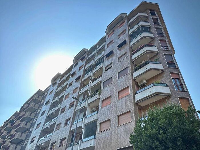 Appartamento trilocale in affitto in Viale Fulvio Testi, Ca' Granda, Milano