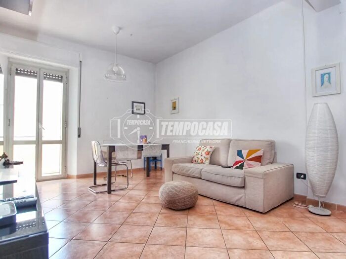 Appartamento trilocale in vendita in Via Mario Torresi, Ancona