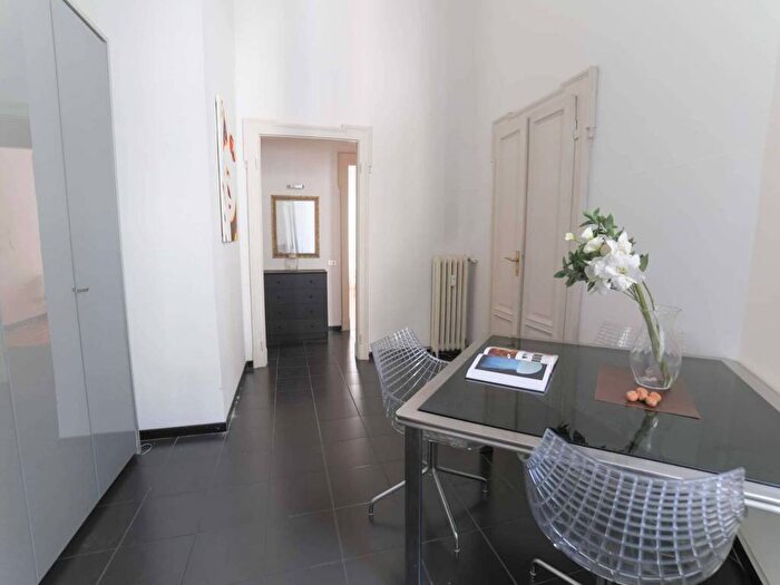 Appartamento bilocale in affitto in Via Giovanni Boccaccio, Vincenzo Monti, Milano