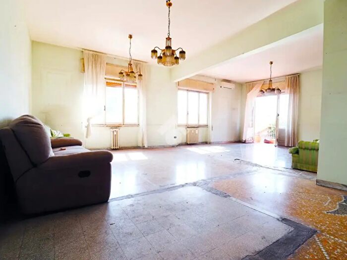 Appartamento con 5 locali in vendita in Via San Antonio Maria Gianelli, Roma