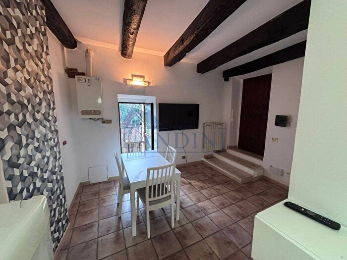 Appartamento bilocale in affitto in Via Antico Gabio, Centro, Zagarolo