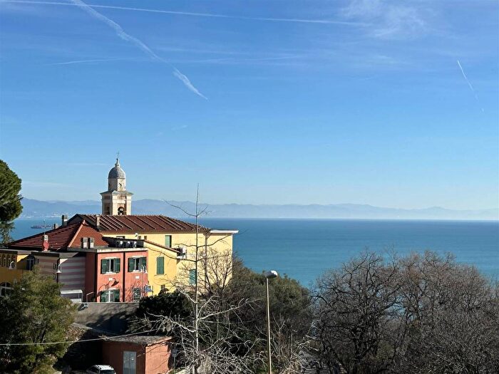 Appartamento trilocale in affitto in Bergeggi