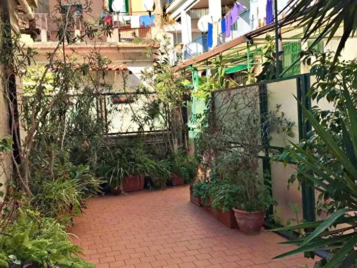 Appartamento bilocale in affitto in Viale Nicola Fornelli, Napoli