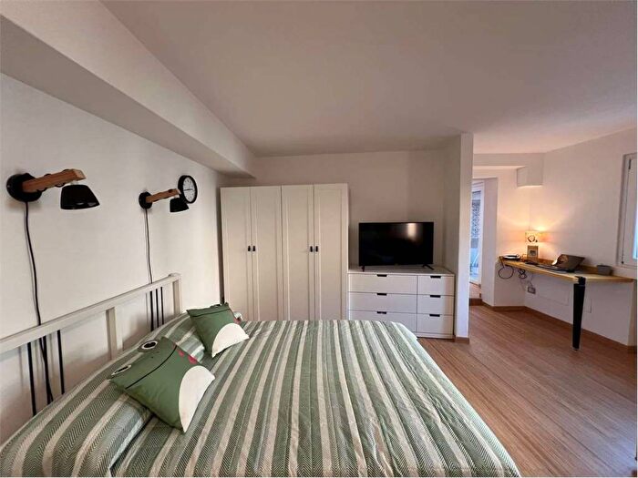 Appartamento monolocale in affitto in Valduce Crispi, Como