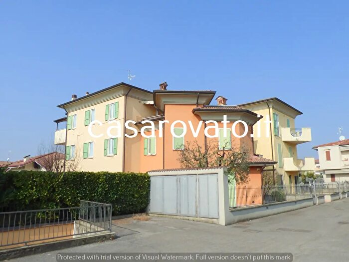 Appartamento trilocale in vendita in Via Toscana b, Rovato