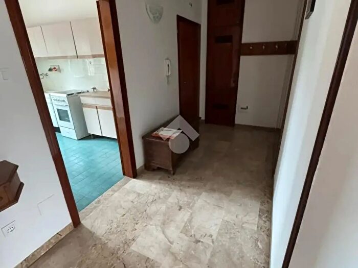 Appartamento quadrilocale in vendita in Via Pietro Canonici, Bologna