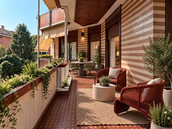 Appartamento con 5 locali in vendita in Corso Sebastopoli, Torino