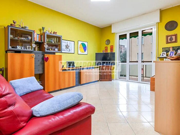 Appartamento bilocale in vendita in Via Eugenio Villoresi, Bresso