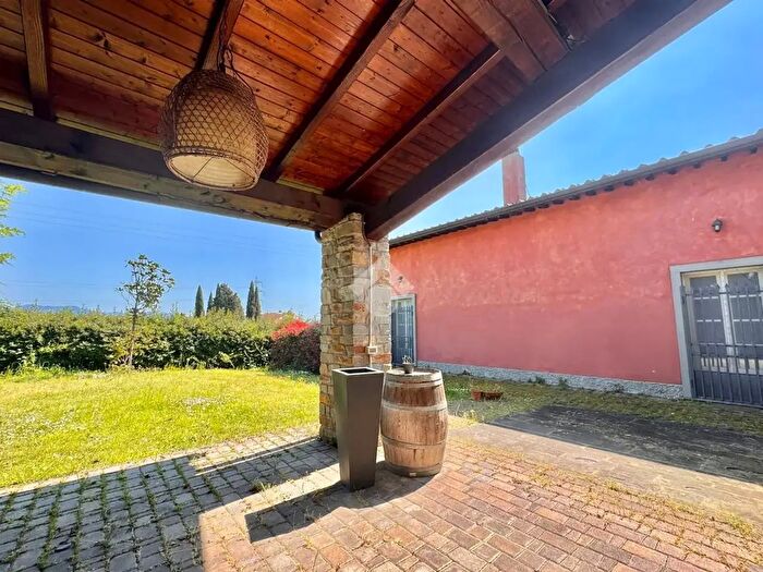 Casa con 8 locali in affitto in Via Santa Cristina in Pilli, Poggio A Caiano