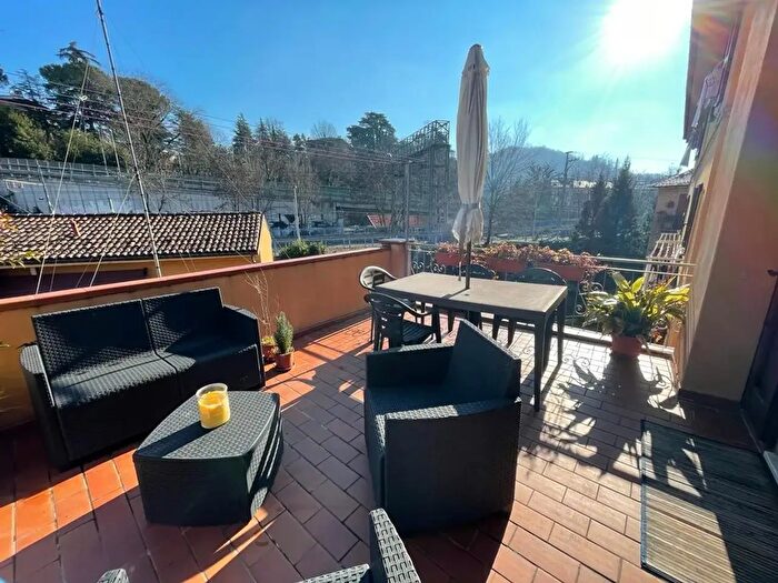 Appartamento trilocale in vendita in Pianoro