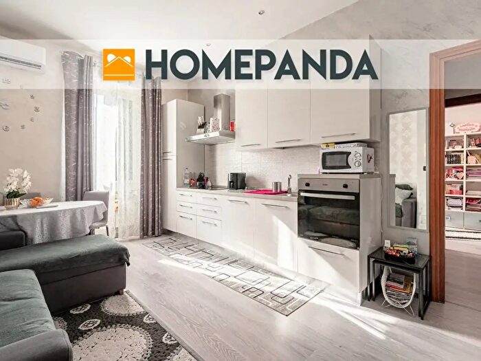 Appartamento trilocale in vendita in Via Fratelli Lajolo, Torino