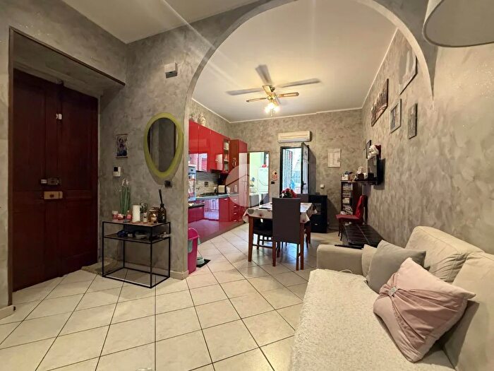 Appartamento trilocale in vendita in Via Randaccio, Torino