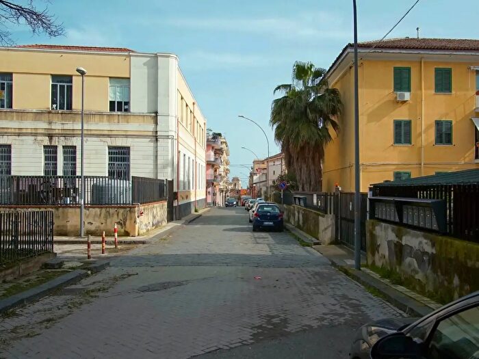 Appartamento quadrilocale in vendita in Via Guglielmo Oberdan, Giarre