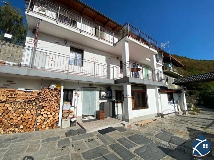 Appartamento bilocale in vendita in Pinasca Borgata Roccias, Pinasca