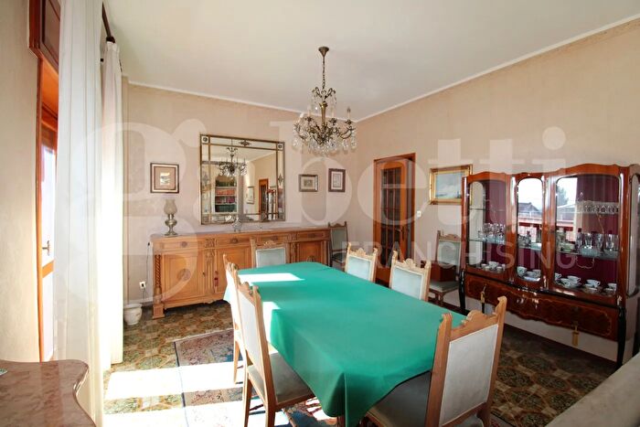 Appartamento con 6 locali in vendita in Via Cardinale Giuseppe Francicanava, SantAgata Li Battiati