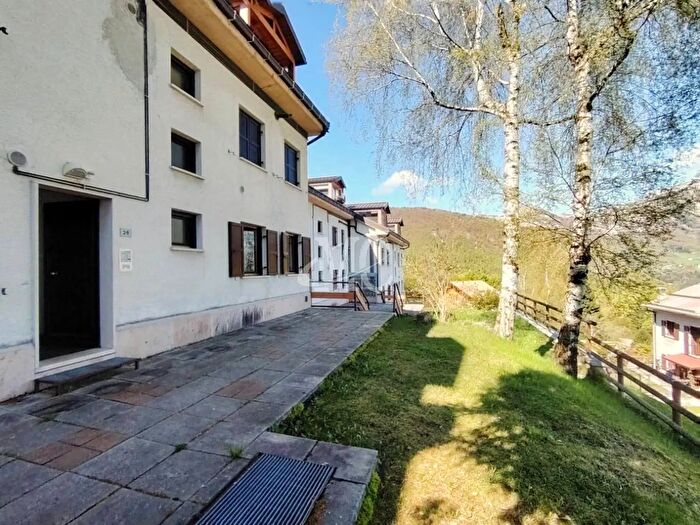 Appartamento monolocale in vendita in Via del Bosco, Brentonico