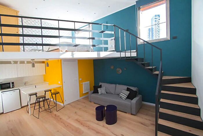 Appartamento monolocale in affitto in Via Gaetano De Castillia, Milano