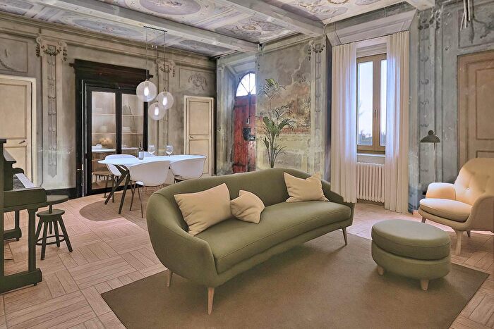 Appartamento quadrilocale in vendita in Via Mantegna, Colle Di Val DElsa