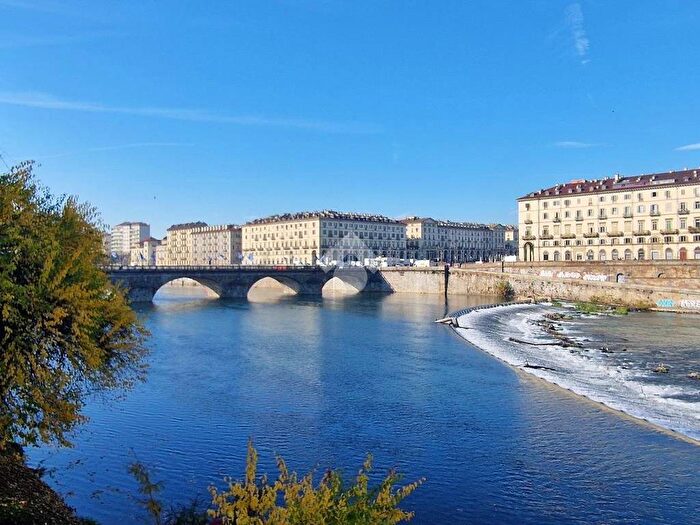 Appartamento quadrilocale in affitto in Corso Casale, Gran Madre Crimea, Torino