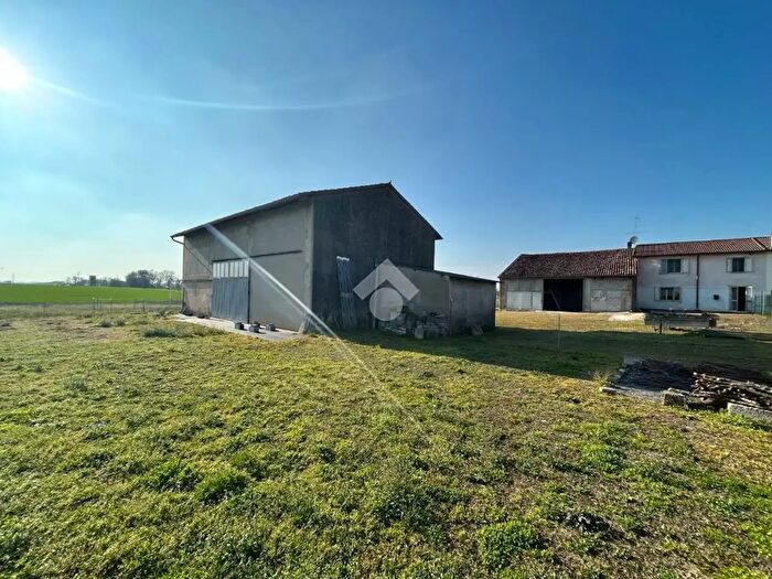 Casa quadrilocale in vendita in Sorga