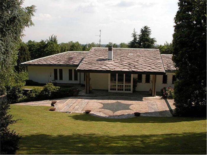 Casa con 6 locali in affitto in via del ronco, Centro, Carimate