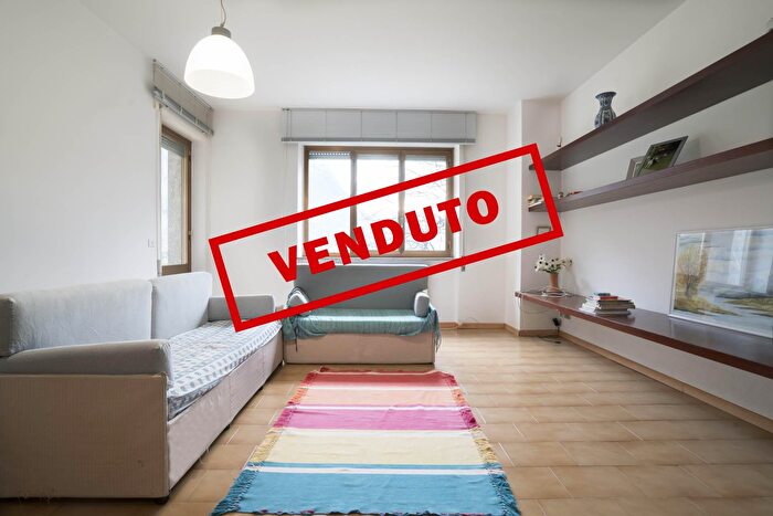 Appartamento quadrilocale in vendita in Via Pizzo, Prata Camportaccio