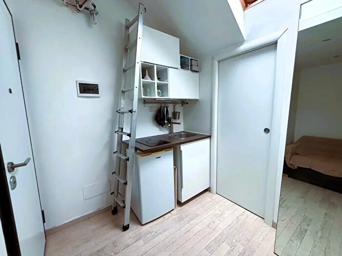 Appartamento in affitto in Via della Sila, Milano