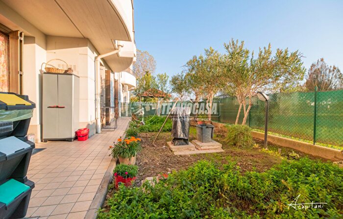 Appartamento trilocale in vendita in Via Falcone E Borsellino, Soliera